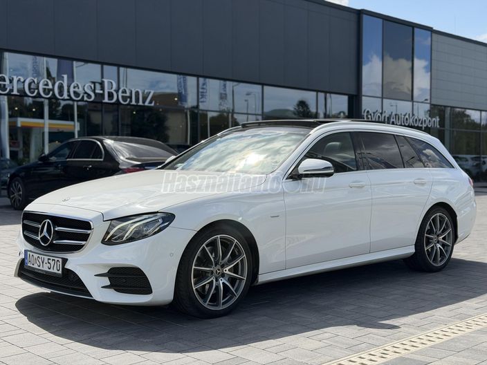 MERCEDES-BENZ E 220 d T 9G-TRONIC