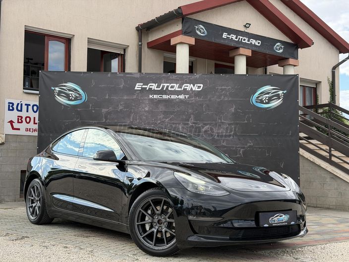 TESLA MODEL 3 Long Range AWD (Automata)