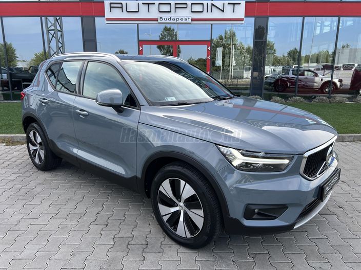 VOLVO XC40 2.0 [D3] Momentum Geartronic