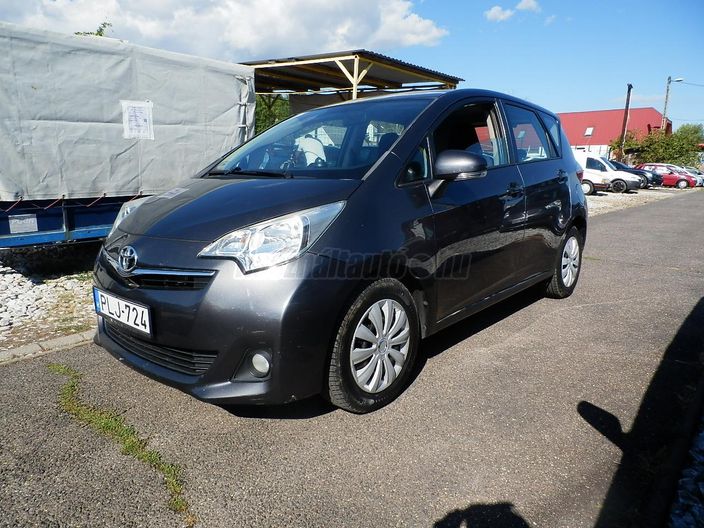 TOYOTA VERSO-S Verso S 1.4 D-4D