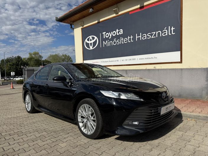 TOYOTA CAMRY 2.5 Hybrid Executive VIP CVT