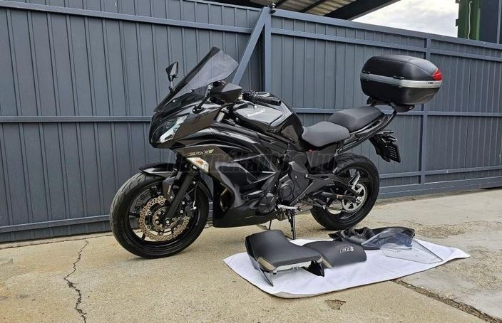 KAWASAKI ER-6F