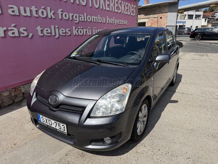 TOYOTA COROLLA VERSO 2.2 D-4D Linea Terra