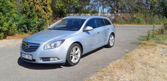 OPEL INSIGNIA Sports Tourer 2.0 T AWD Active Start Stop