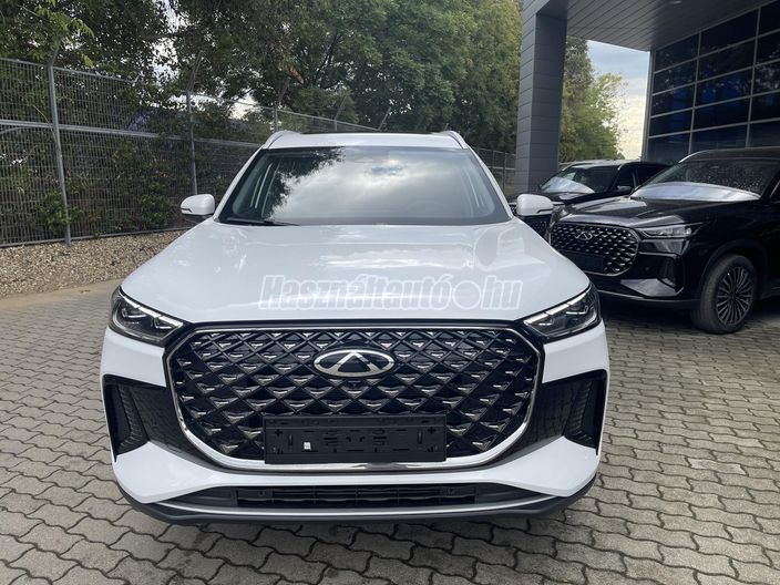 CHERY TIGGO 8 1.6 T-DGI Luxury DCT [7 személy]