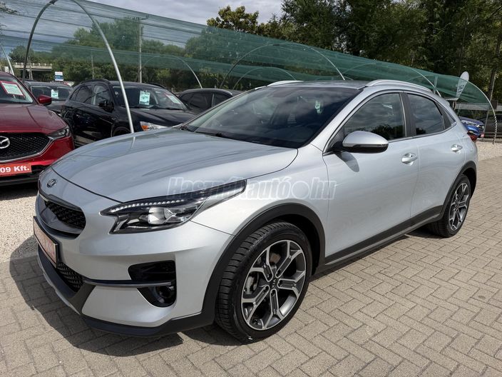KIA XCEED 1.6 CRDi HP Hybrid X-Platinum DCT