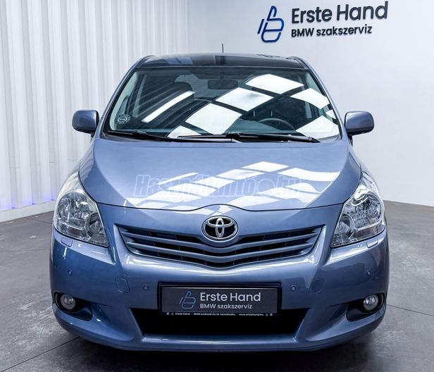 TOYOTA VERSO 1.8 Sol