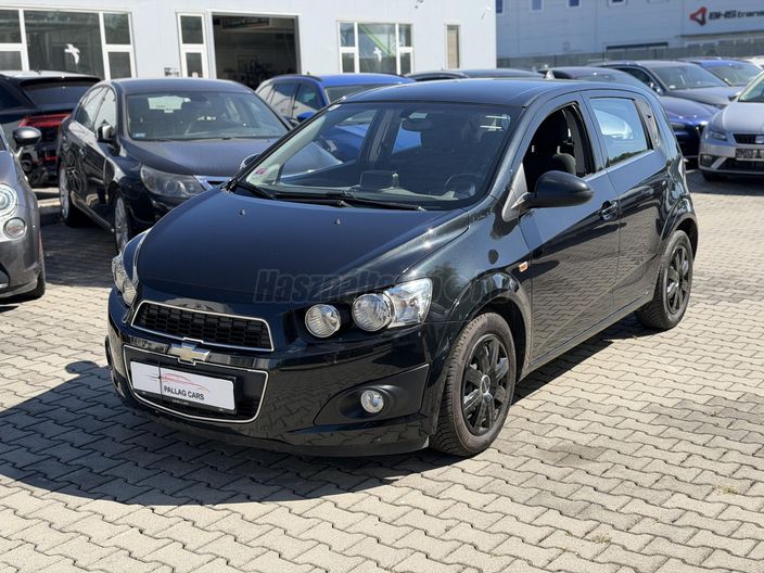 CHEVROLET AVEO 1.6 LTZ