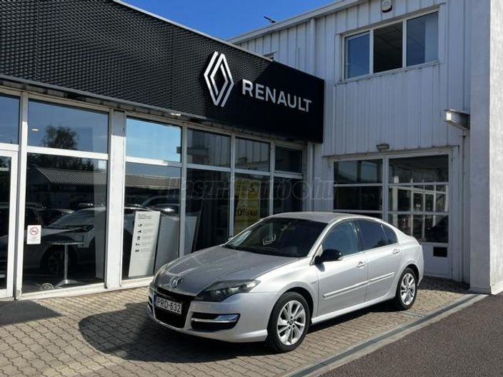 RENAULT LAGUNA 2.0 dCi Black Edition