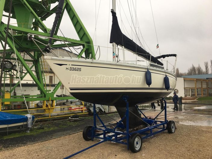JEANNEAU Sangria 25
