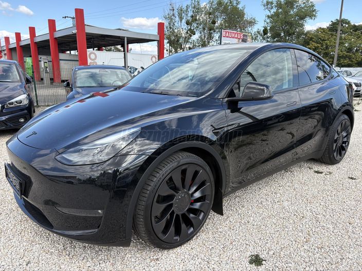 TESLA MODEL Y Performance AWD (Automata)