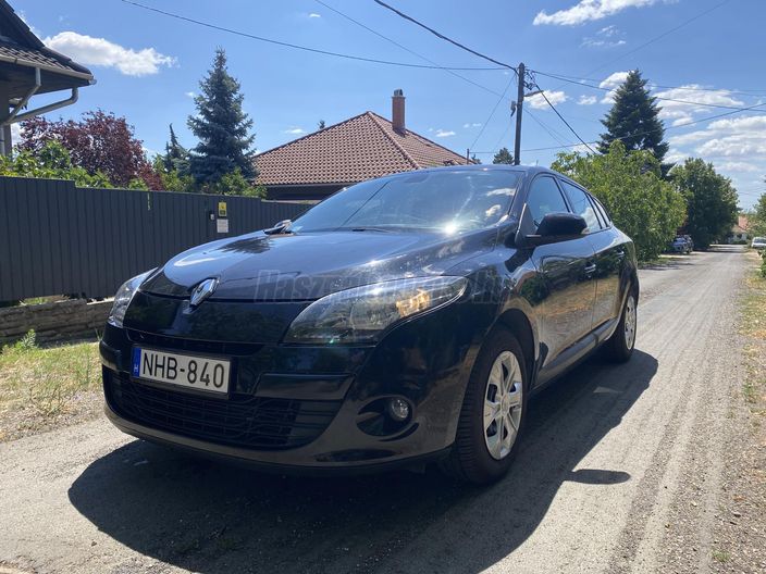 RENAULT MEGANE Grandtour 1.5 dCi TomTom