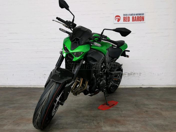 KAWASAKI Z 900