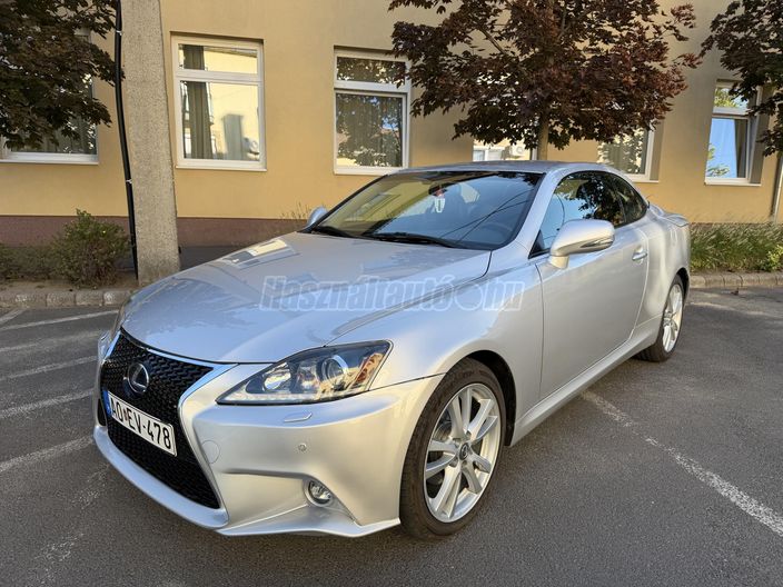 LEXUS IS 250 C (Automata)
