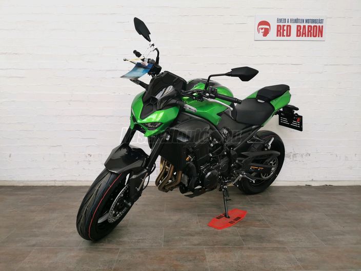 KAWASAKI Z 900