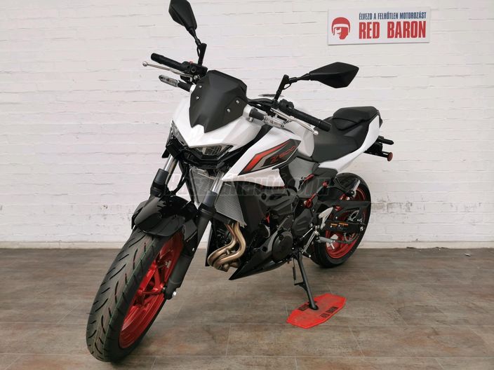 KAWASAKI Z 500