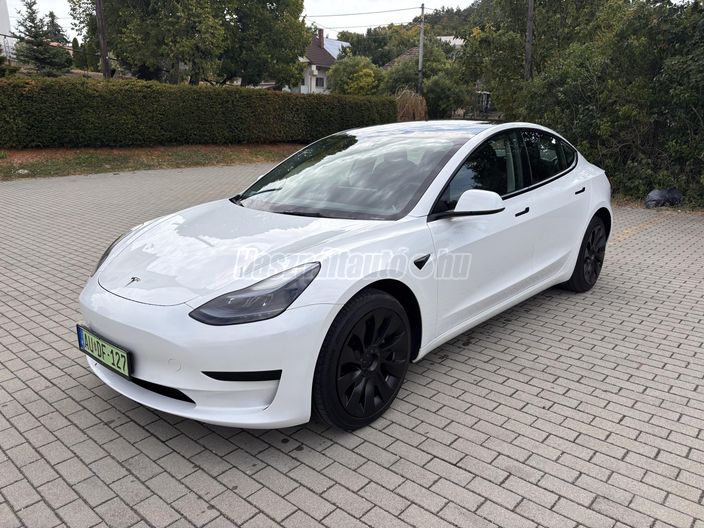 TESLA MODEL 3 RWD (Automata)