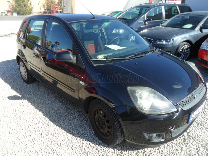 FORD FIESTA 1.25 Titanium