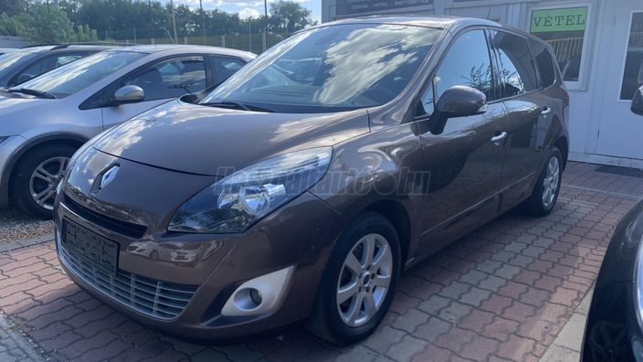 RENAULT GRAND SCENIC Scénic 1.4 TCe TomTom