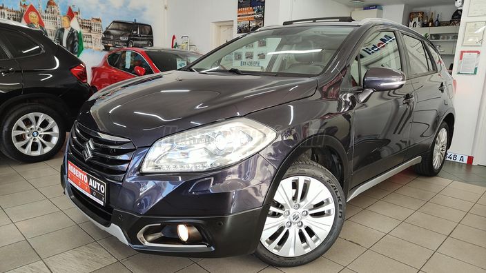 SUZUKI SX4 S-CROSS 1.6 DDiS GLX Panorama 4WD E6