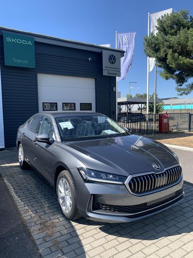 SKODA SUPERB 2.0 TDI SCR Selection DSG