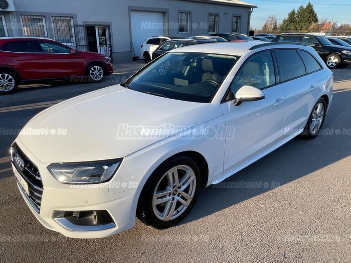AUDI A4 Avant 35 TDI Sport S-tronic