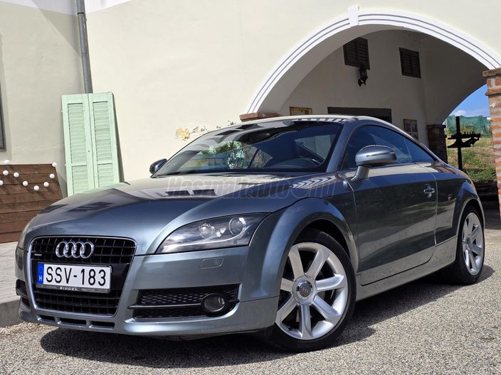 AUDI TT Coupe 3.2 V6 Quattro S-tronic