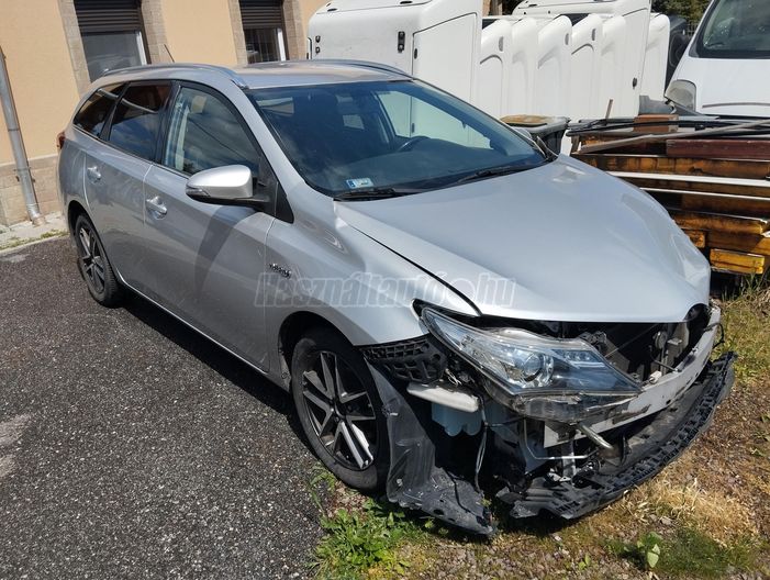TOYOTA AURIS Touring Sports 1.8 HSD Icon (Automata)