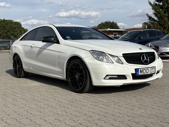 MERCEDES-BENZ E 350 CDI BlueEFFICIENCY Elegance (Automata)