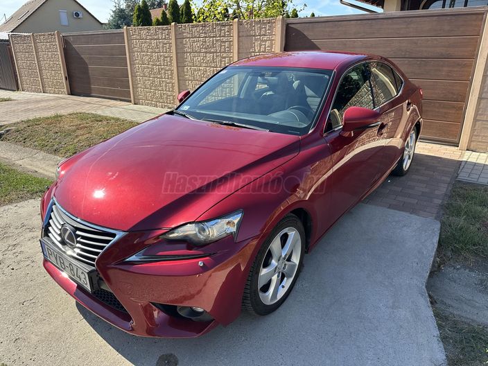 LEXUS IS 300h Executive CVT