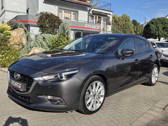 MAZDA 3 Sport 2.2 D Revolution