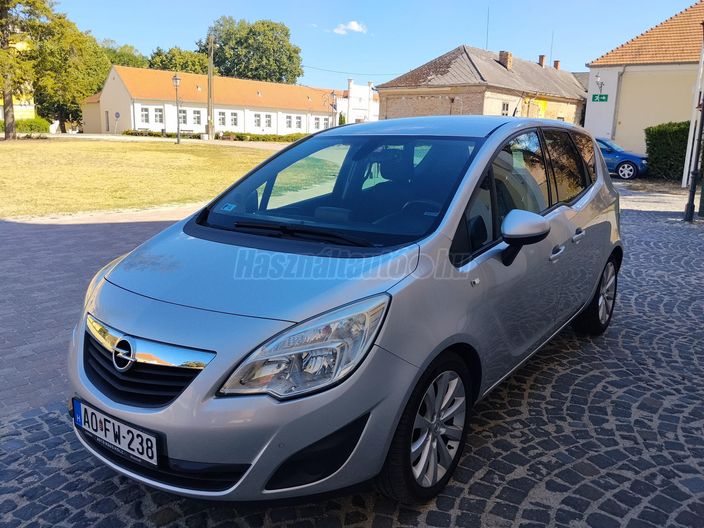 OPEL MERIVA B 1.7 CDTI Selection