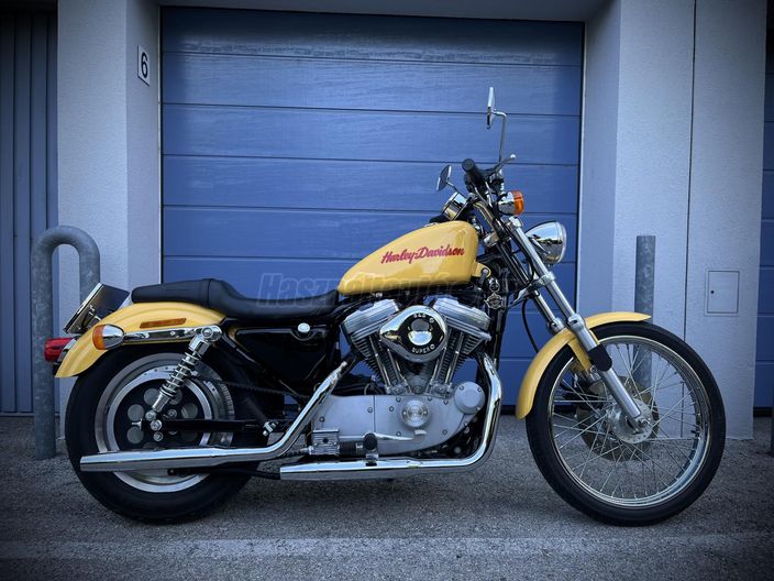 HARLEY-DAVIDSON SPORTSTER 883