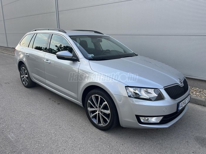 SKODA OCTAVIA Combi 2.0 CR TDI Elegance