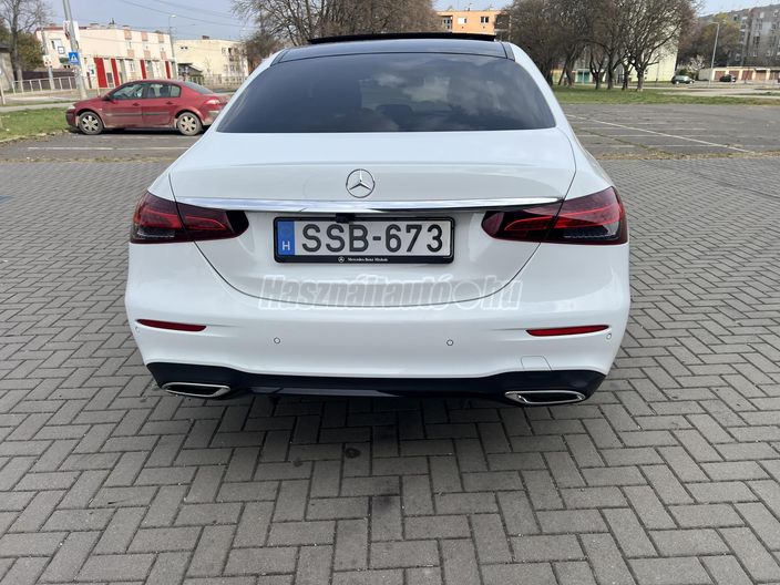 MERCEDES-BENZ E 220 d 4Matic 9G-TRONIC