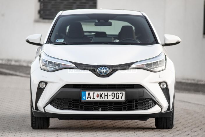 TOYOTA C-HR 1.8 Hybrid Comfort Business e-CVT