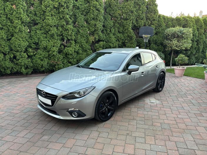 MAZDA 3 Sport 2.0 Attraction