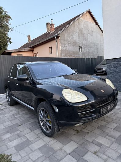 PORSCHE CAYENNE S