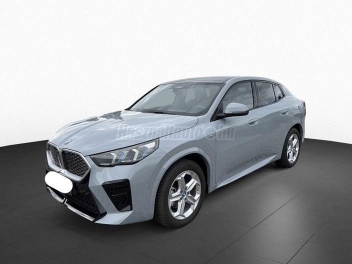 BMW IX2 eDrive 20 64,8kWh