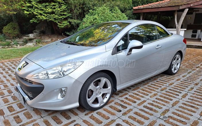 PEUGEOT 308 CC 2.0 HDi Premium Pack