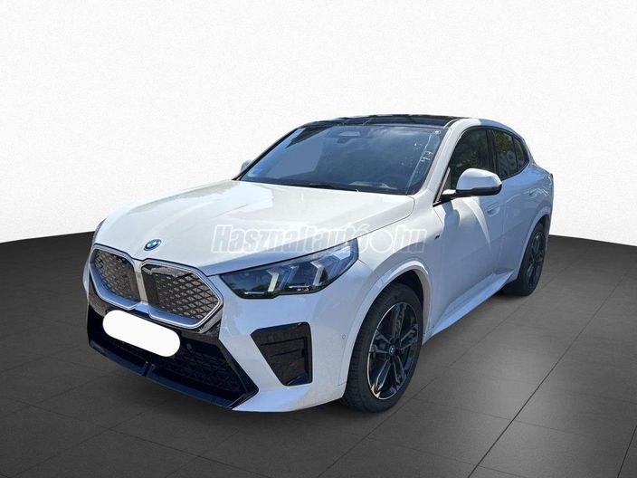 BMW IX2 eDrive 20 64,8kWh