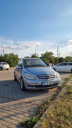 MERCEDES-BENZ B 180 CDI