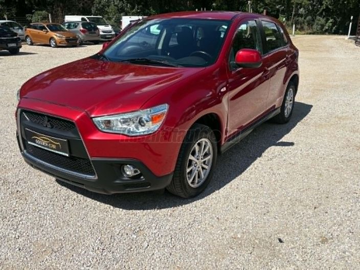MITSUBISHI ASX 1.8 DI-D Intense