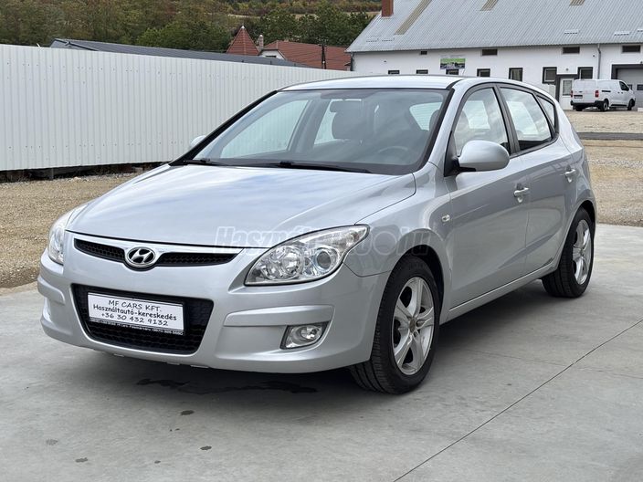 HYUNDAI I30 1.6 DOHC Comfort