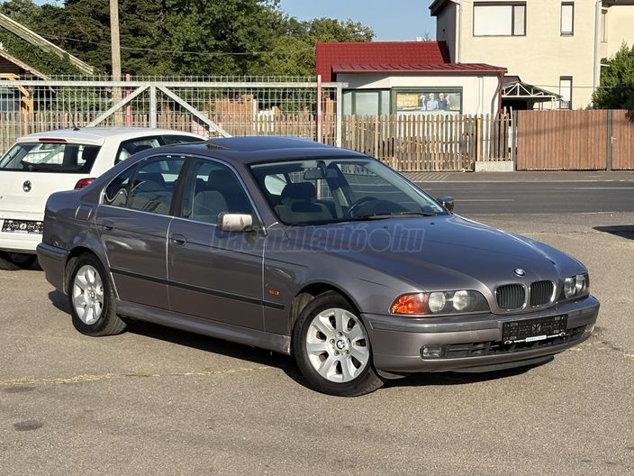 BMW 528 528i (Automata)