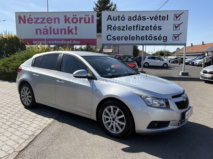 CHEVROLET CRUZE