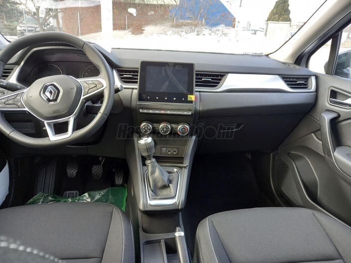 RENAULT CAPTUR