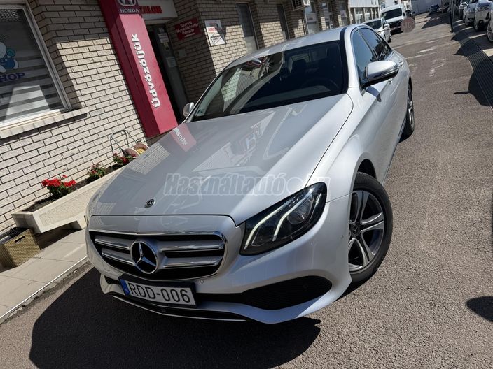 MERCEDES-BENZ E 200 4Matic 9G-TRONIC