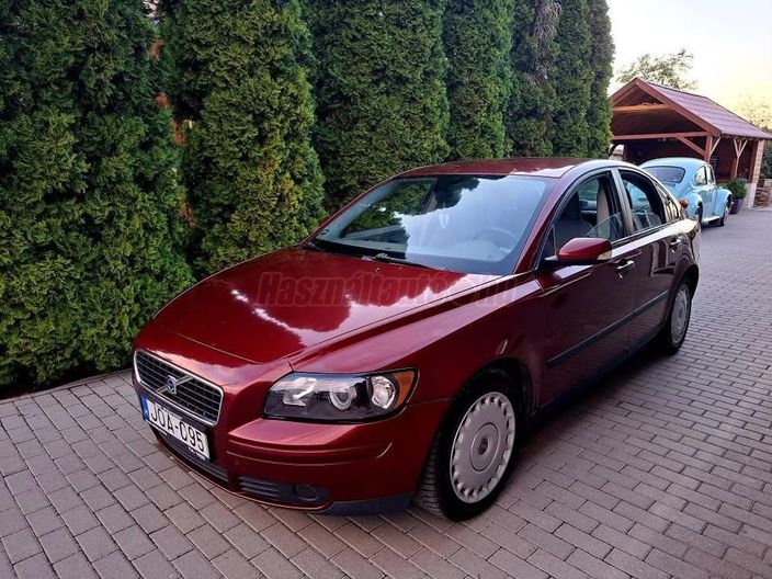 VOLVO S40 2.0 D Kinetic