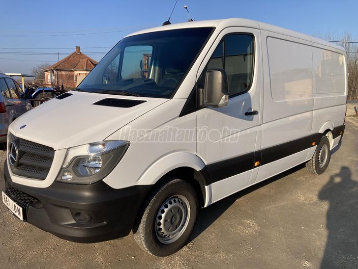 MERCEDES-BENZ SPRINTER 210 CDI 906.613.13